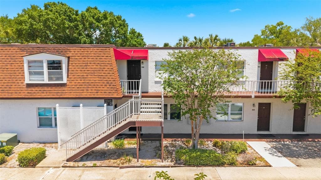 9109 W HILLSBOROUGH AVENUE UNIT J107 TAMPA, FL 33615