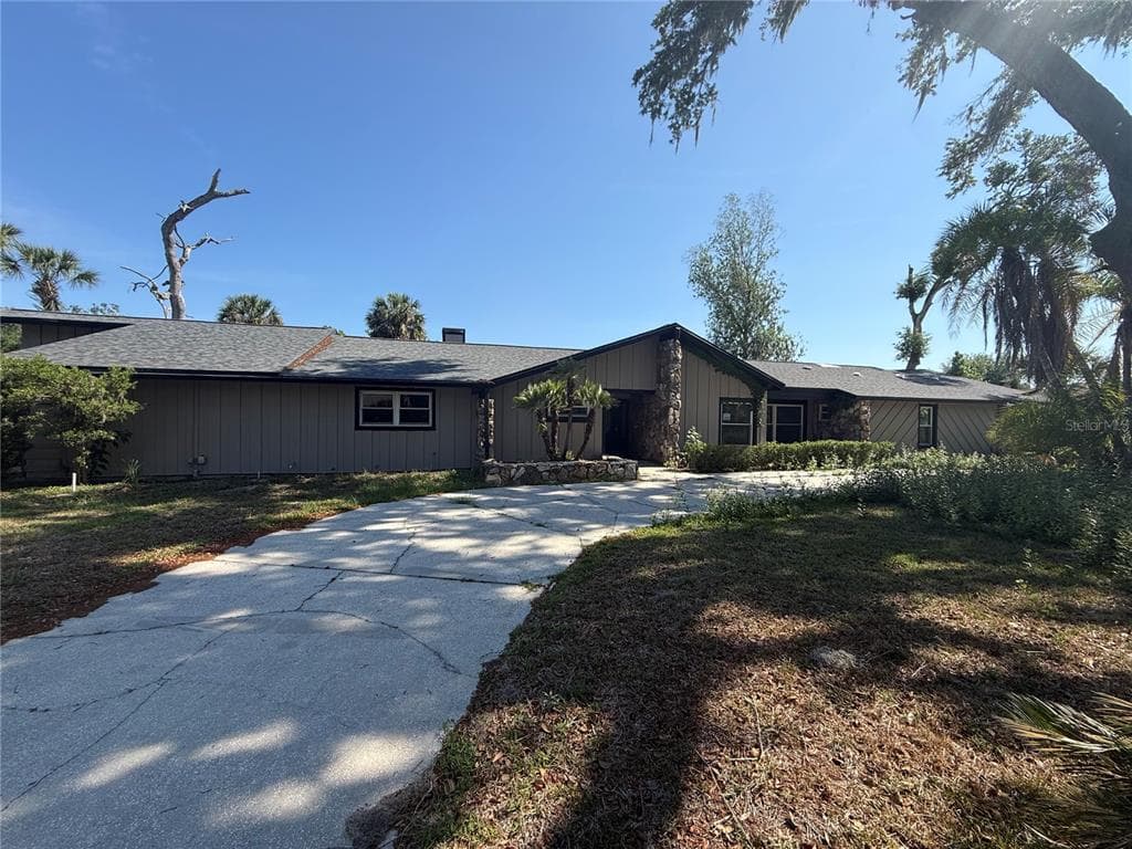 910 RIVER RAPIDS AVENUE BRANDON, FL 33511