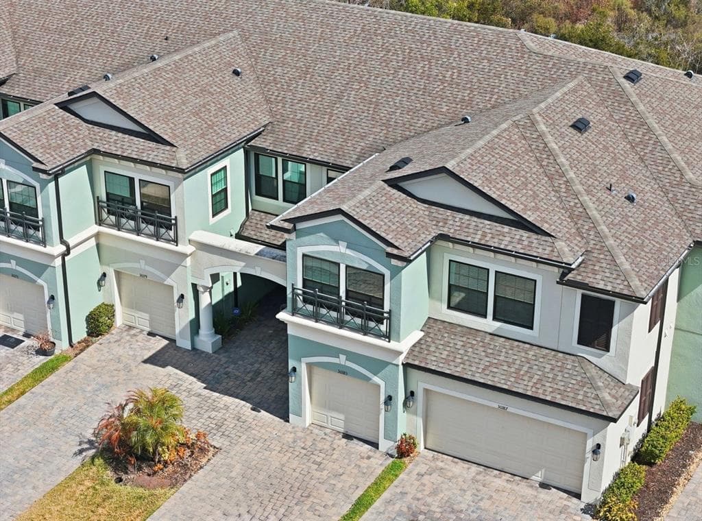 30183 SOUTHWELL LANE WESLEY CHAPEL, FL 33543