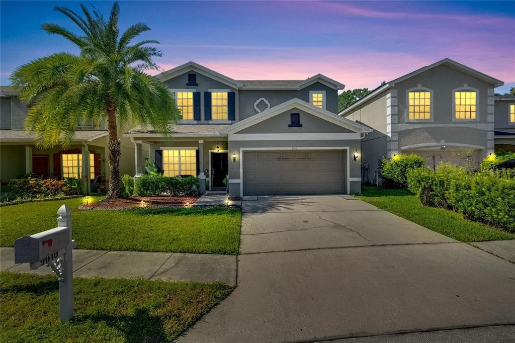 9010 GRAND BAYOU COURT TAMPA, FL 33635