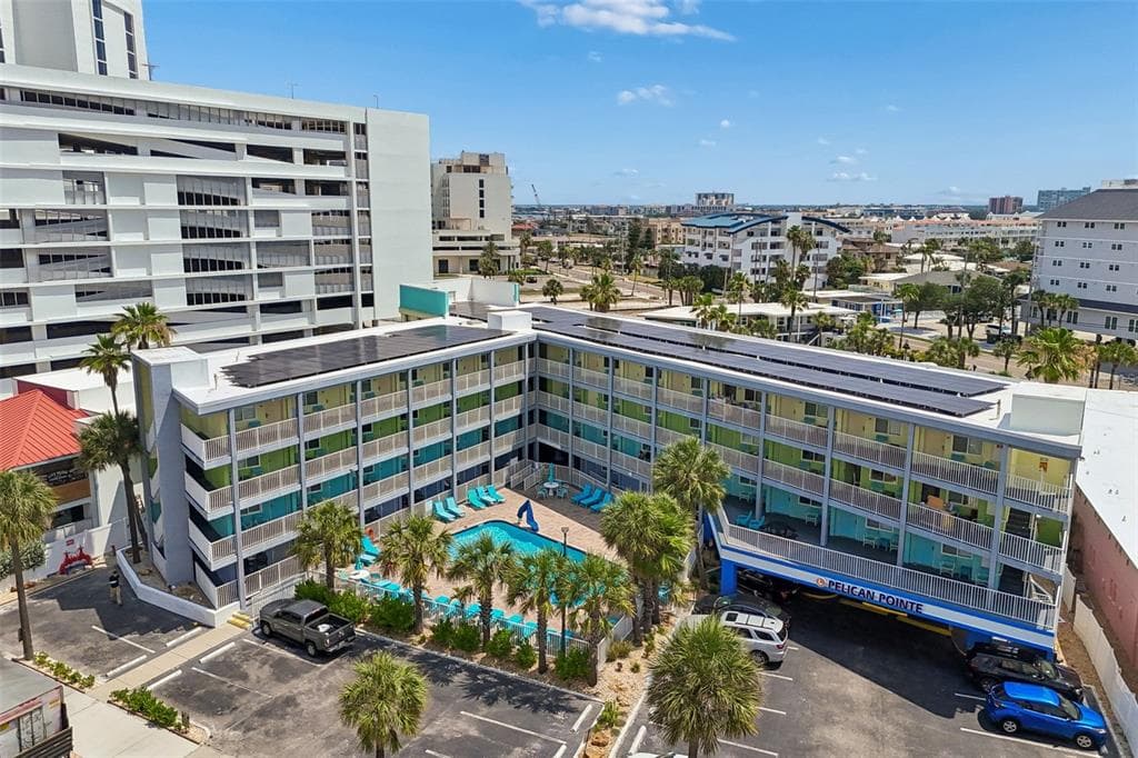 445 S GULFVIEW BOULEVARD UNIT 214 CLEARWATER BEACH, FL 33767