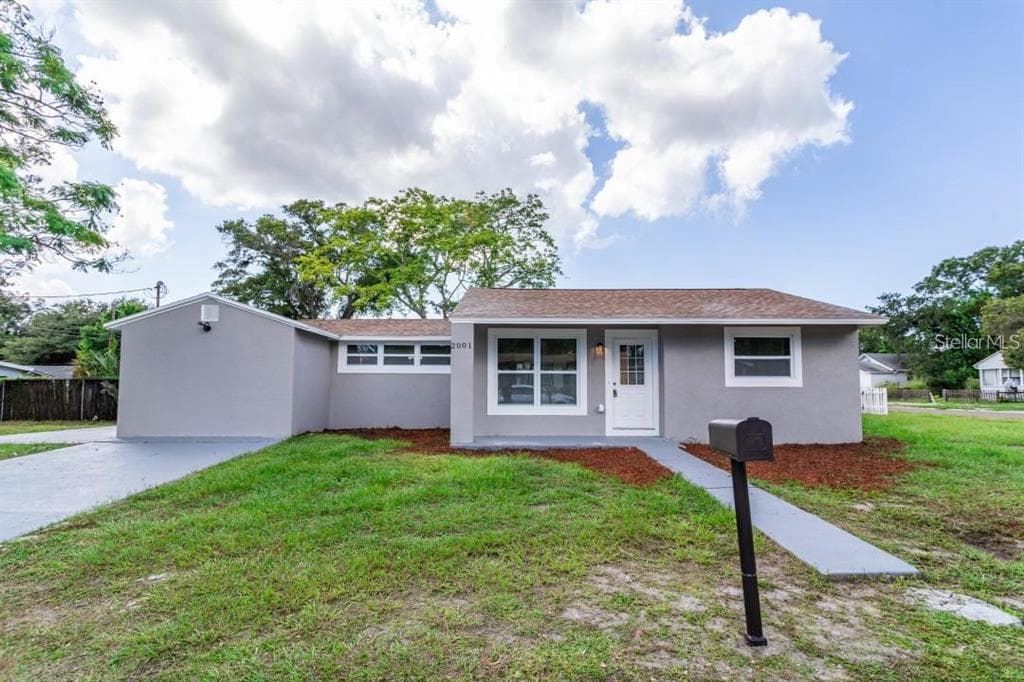 2001 45TH STREET S ST PETERSBURG, FL 33711