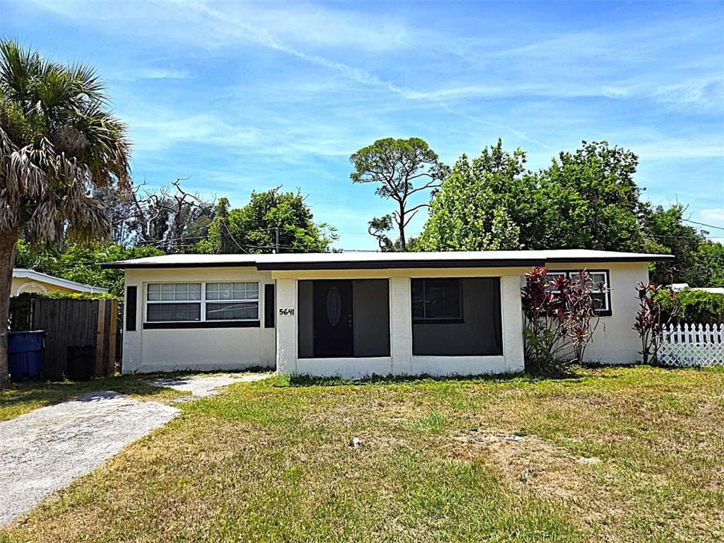 5641 94TH TERRACE N PINELLAS PARK, FL 33782
