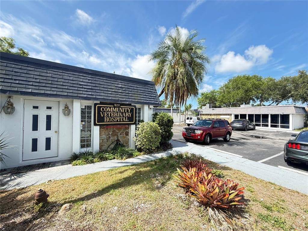 1631 W BAY DRIVE