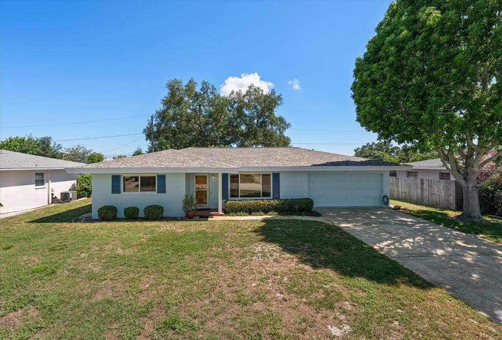 2019 KENMOORE DRIVE CLEARWATER, FL 33764