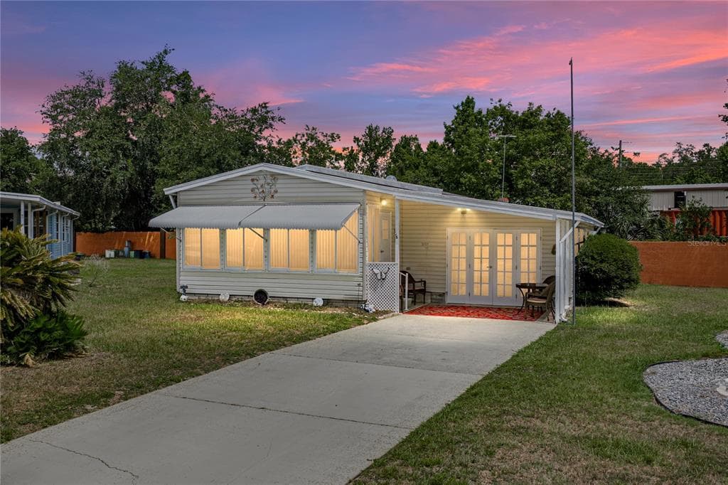35921 TANDA CIRCLE ZEPHYRHILLS, FL 33541