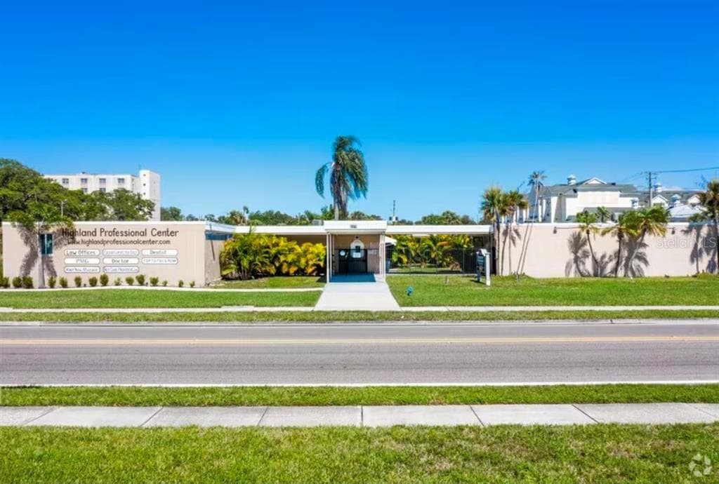 1201 S HIGHLAND AVENUE UNIT 7 CLEARWATER, FL 33756