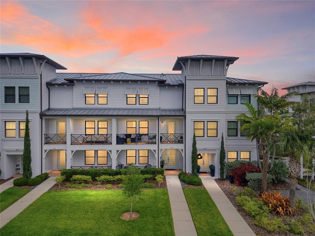 4931 W PAUL AVENUE UNIT 2 TAMPA, FL 33611
