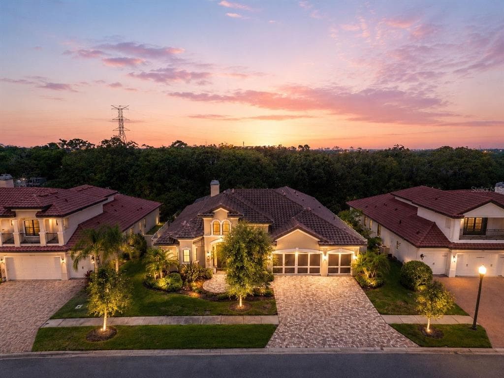 2165 MAJESTIC OAKS BOULEVARD CLEARWATER, FL 33759