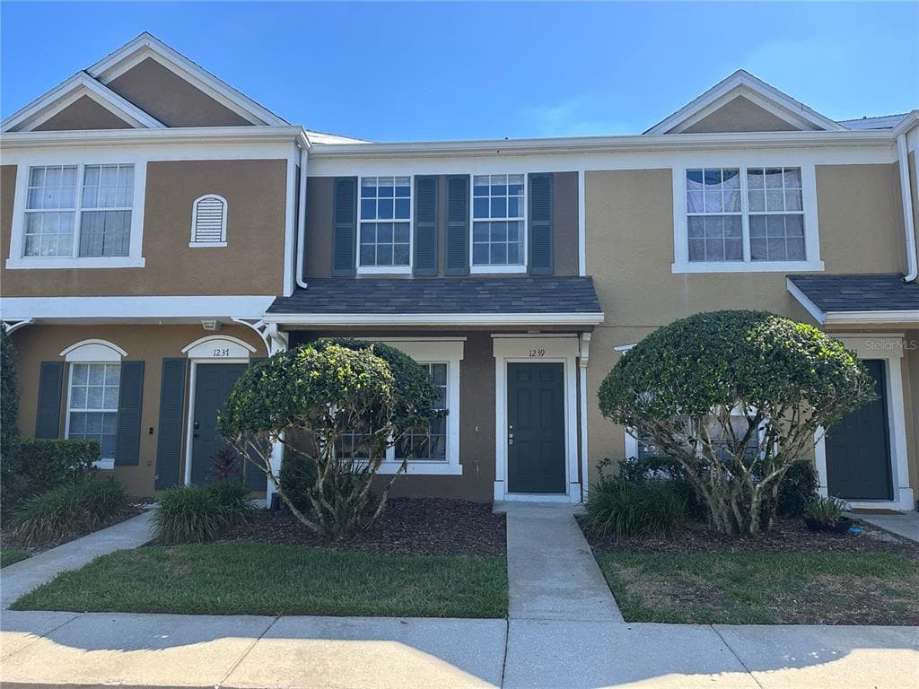1239 KENNEWICK COURT WESLEY CHAPEL, FL 33543