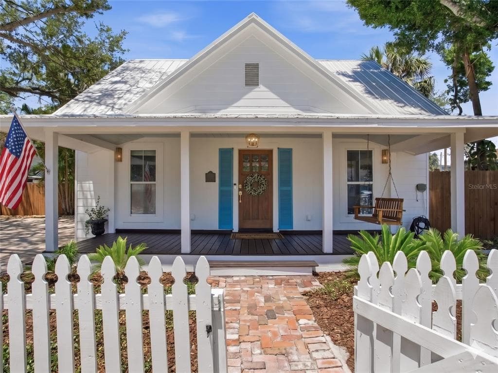 7003 S WEST SHORE BOULEVARD TAMPA, FL 33616
