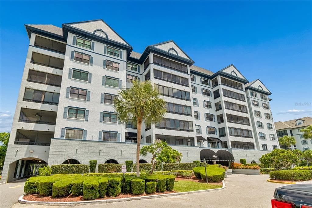 14810 RUE DE BAYONNE UNIT 3H
