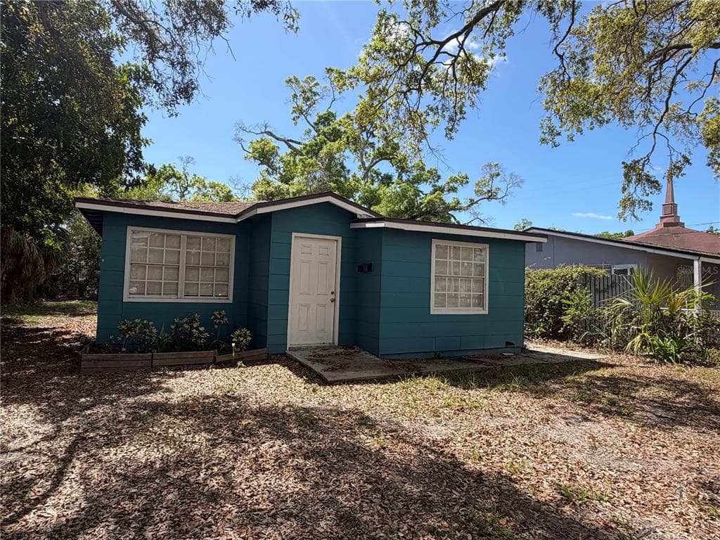 2410 18TH AVENUE S ST PETERSBURG, FL 33712