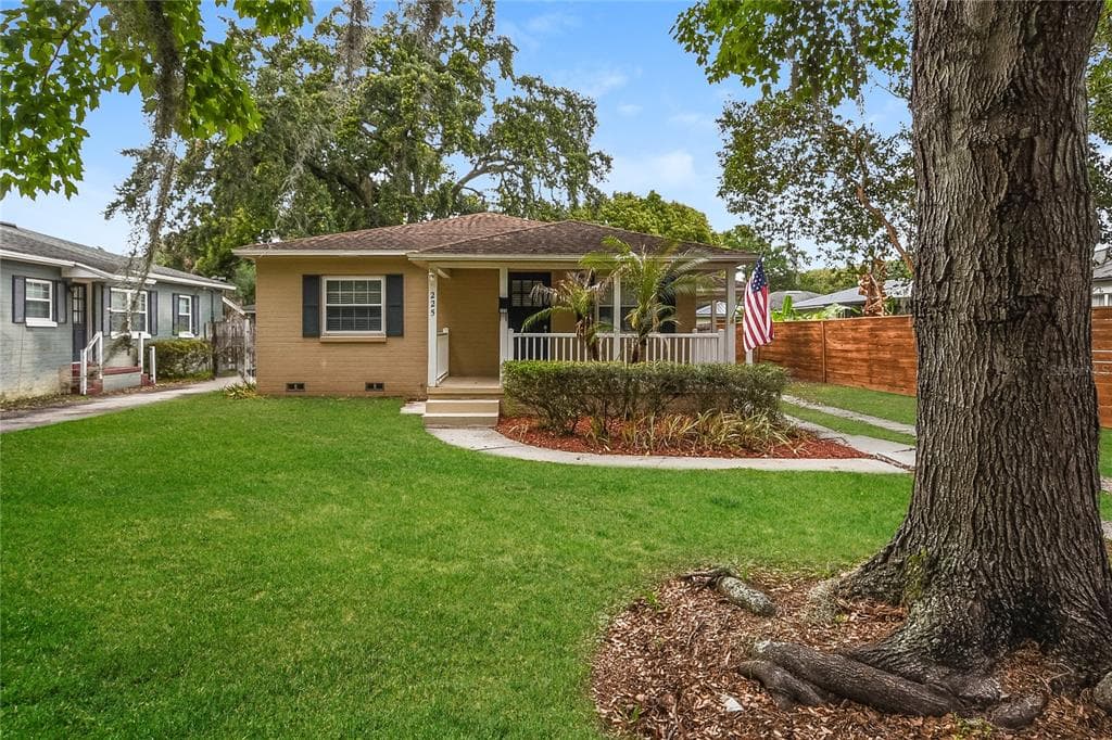 225 W KING STREET ORLANDO, FL 32804