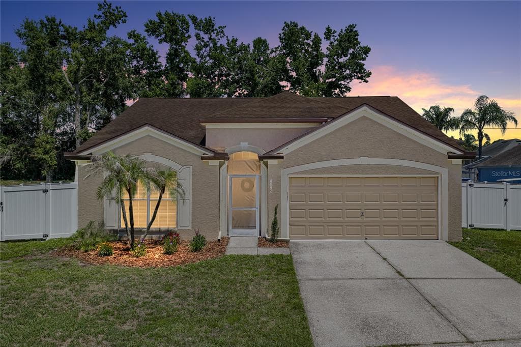 4552 STEEL DUST LANE