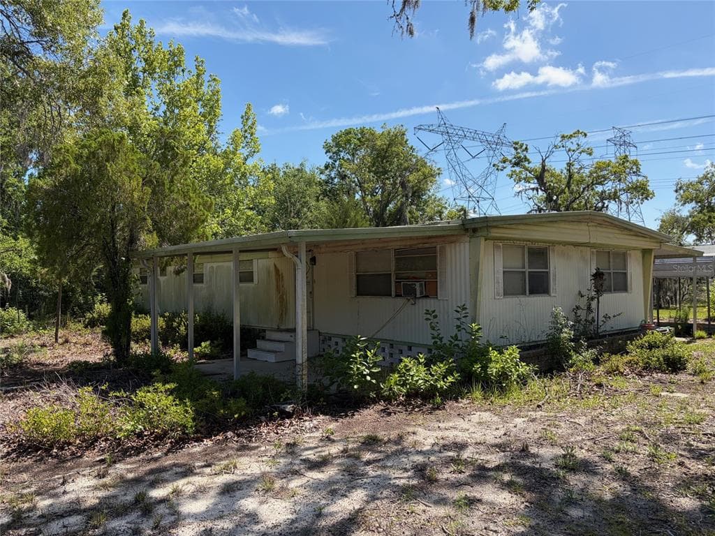 18054 MANTENO DRIVE SPRING HILL, FL 34610