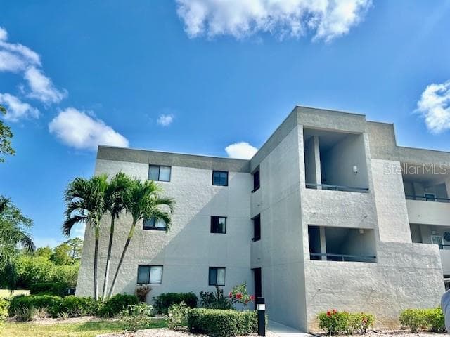 1001 ISLAMORADA BOULEVARD UNIT 12A PUNTA GORDA, FL 33955