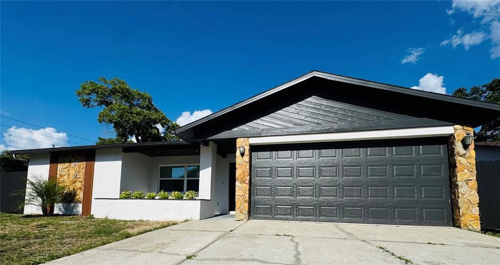 11434 SCALLOP DRIVE PORT RICHEY, FL 34668