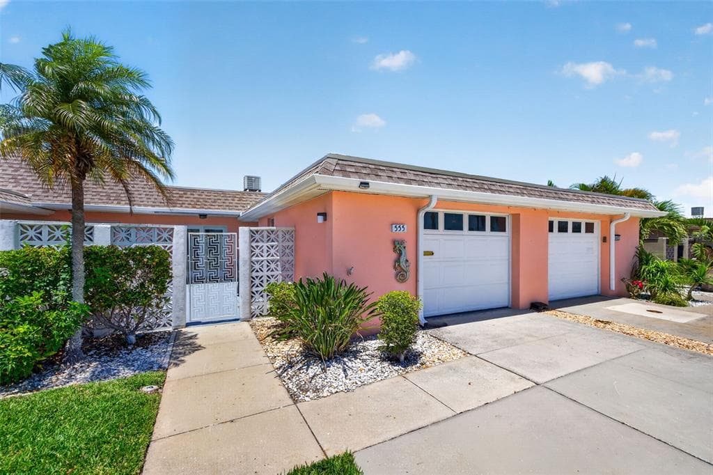 555 BOCA CIEGA POINT BOULEVARD S UNIT 555 ST PETERSBURG, FL 33708