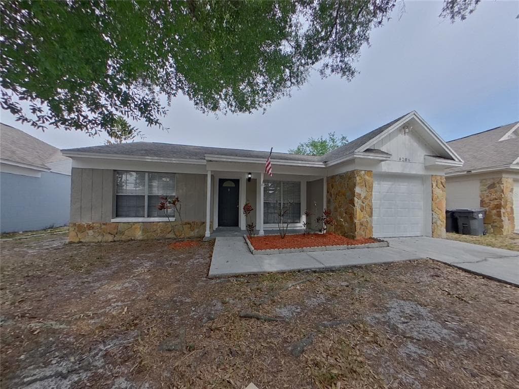 8206 CLERMONT STREET TAMPA, FL 33637