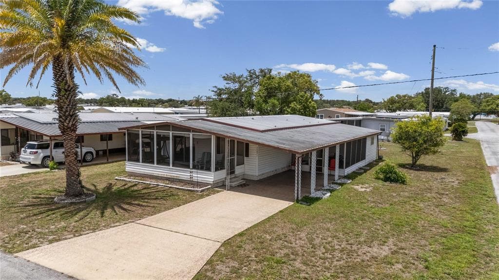 36831 GRACE AVENUE ZEPHYRHILLS, FL 33542