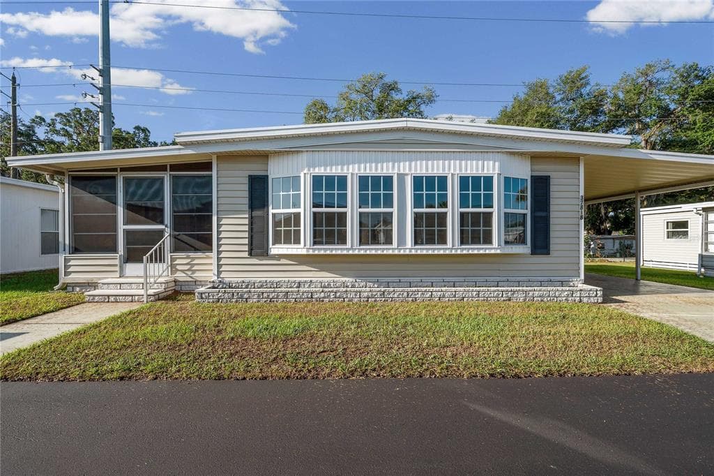 37818 VALENCIA AVENUE ZEPHYRHILLS, FL 33541