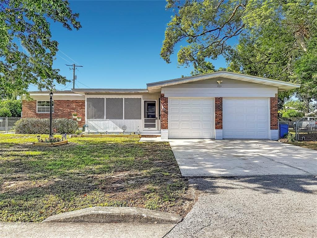 709 E MORGAN STREET BRANDON, FL 33510