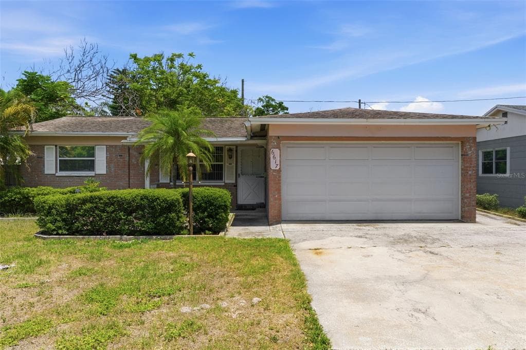 6617 27TH WAY N ST PETERSBURG, FL 33702