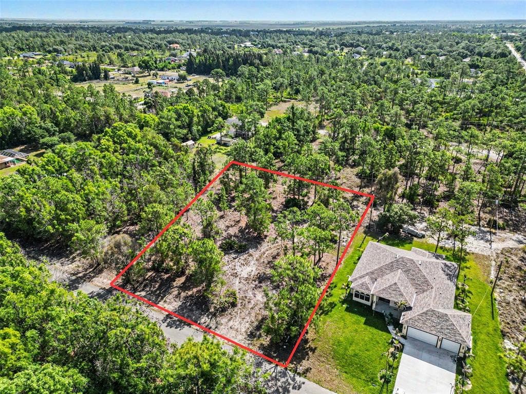 204 SCOTT AVENUE LEHIGH ACRES, FL 33936