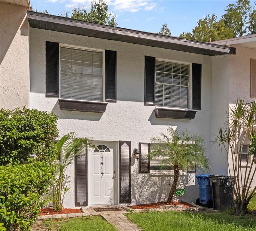 11717 WESSON CIRCLE E TAMPA, FL 33618