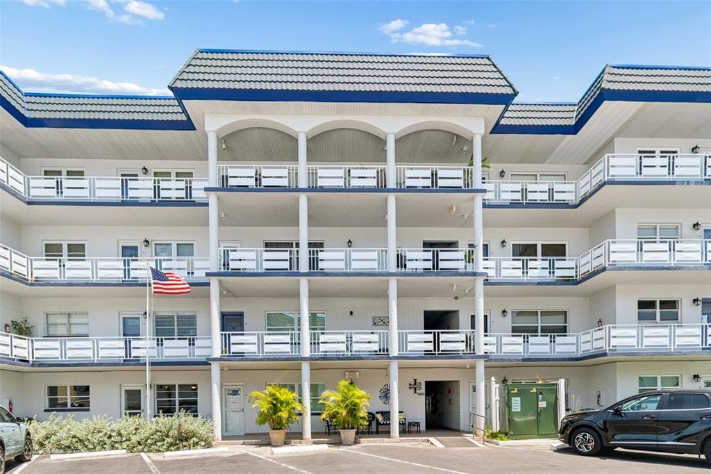 5955 30TH AVENUE S UNIT 105