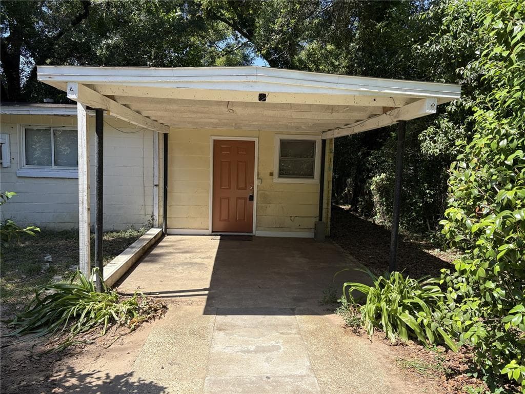 707 NEW YORK DRIVE PENSACOLA, FL 32505