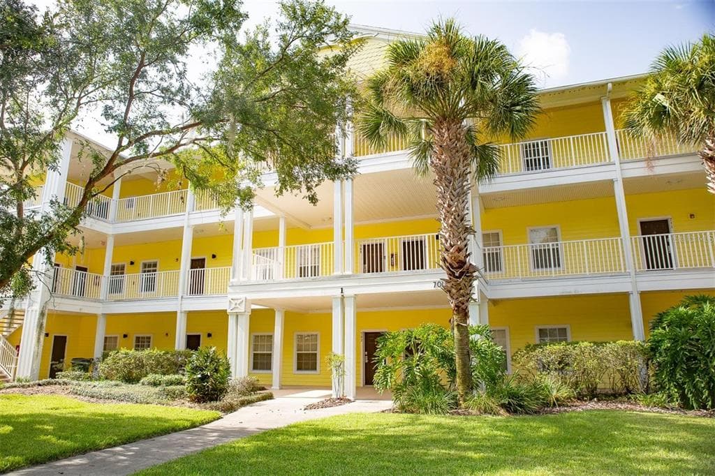 709 LUCAYA LOOP UNIT 1203 DAVENPORT, FL 33897