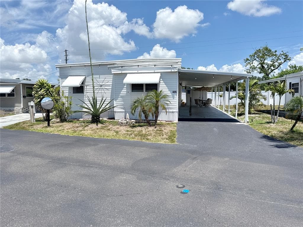 425 MOUNT PINEY AVENUE NE UNIT 681 ST PETERSBURG, FL 33702