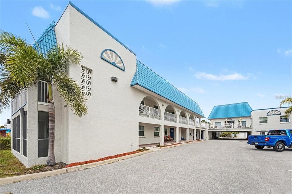 17035 GULF BOULEVARD UNIT 216