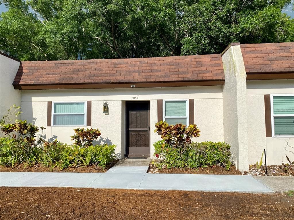 3157 MISSION GROVE DRIVE