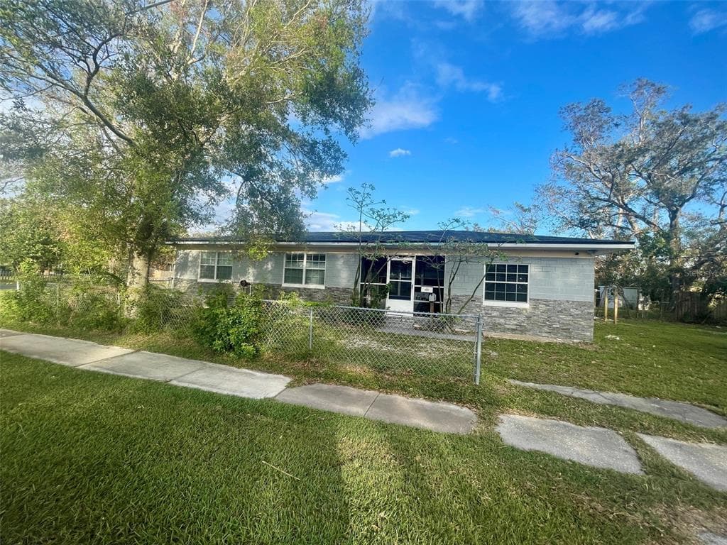 3995 40TH STREET N ST PETERSBURG, FL 33714