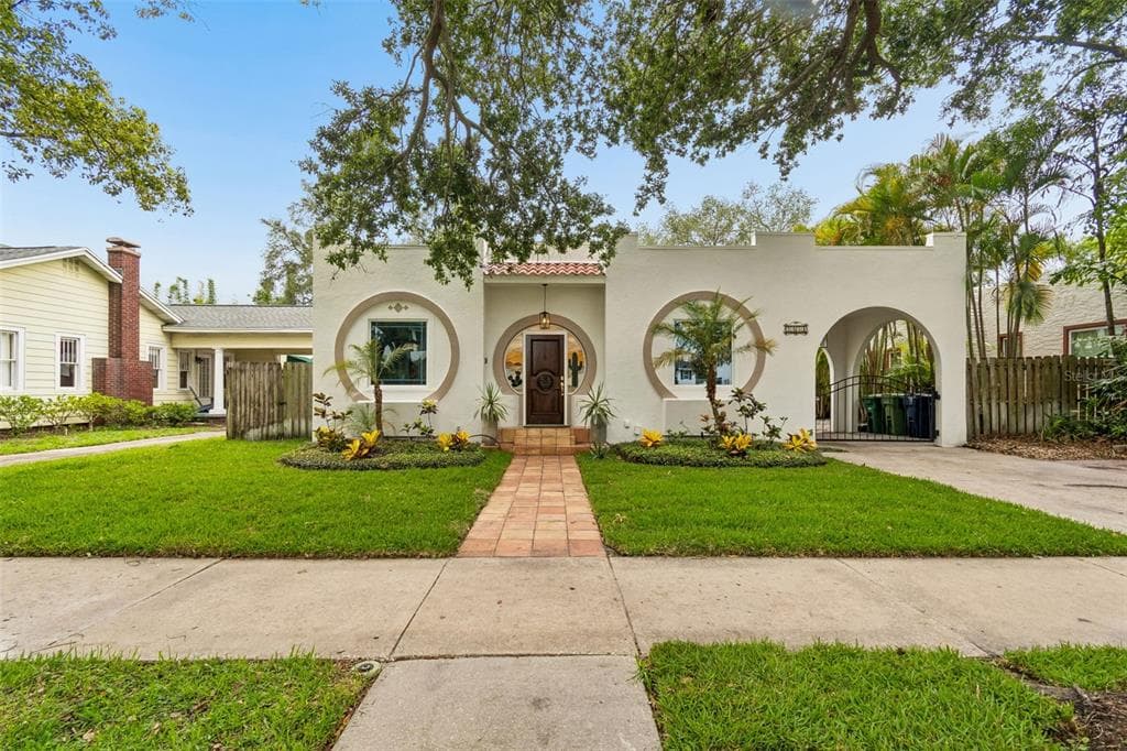 2434 W PROSPECT ROAD