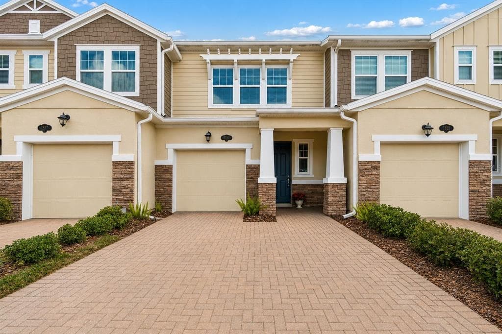 18843 ULMUS STREET LUTZ, FL 33558