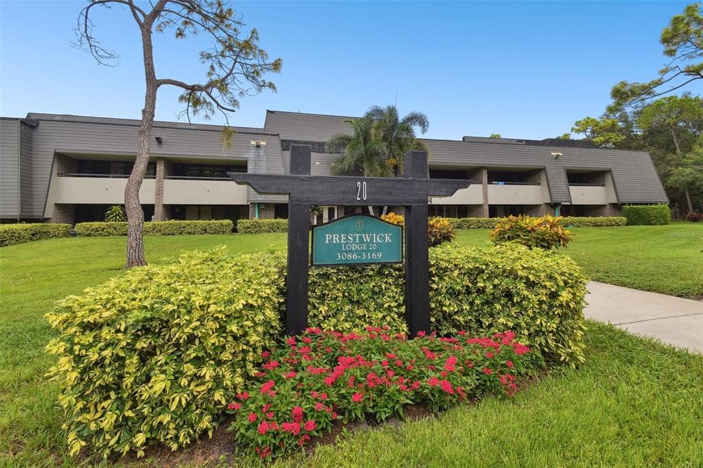36750 US HIGHWAY 19 N UNIT 20305