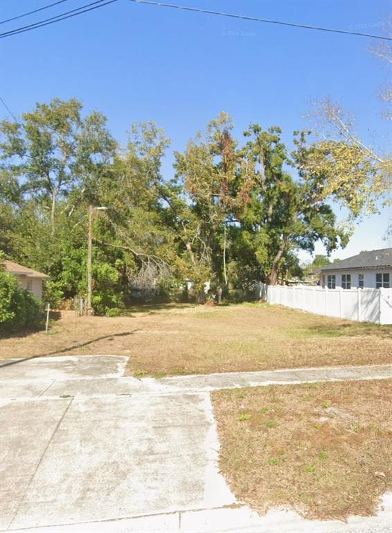 1608 E 31ST AVENUE TAMPA, FL 33610