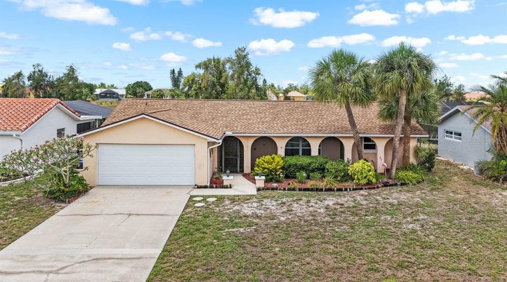 736 FLAMINGO DRIVE
