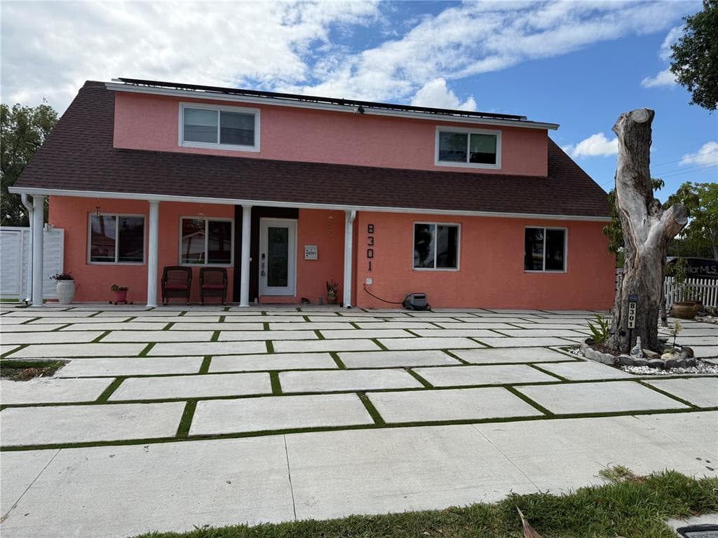 8301 LOPEZ DRIVE