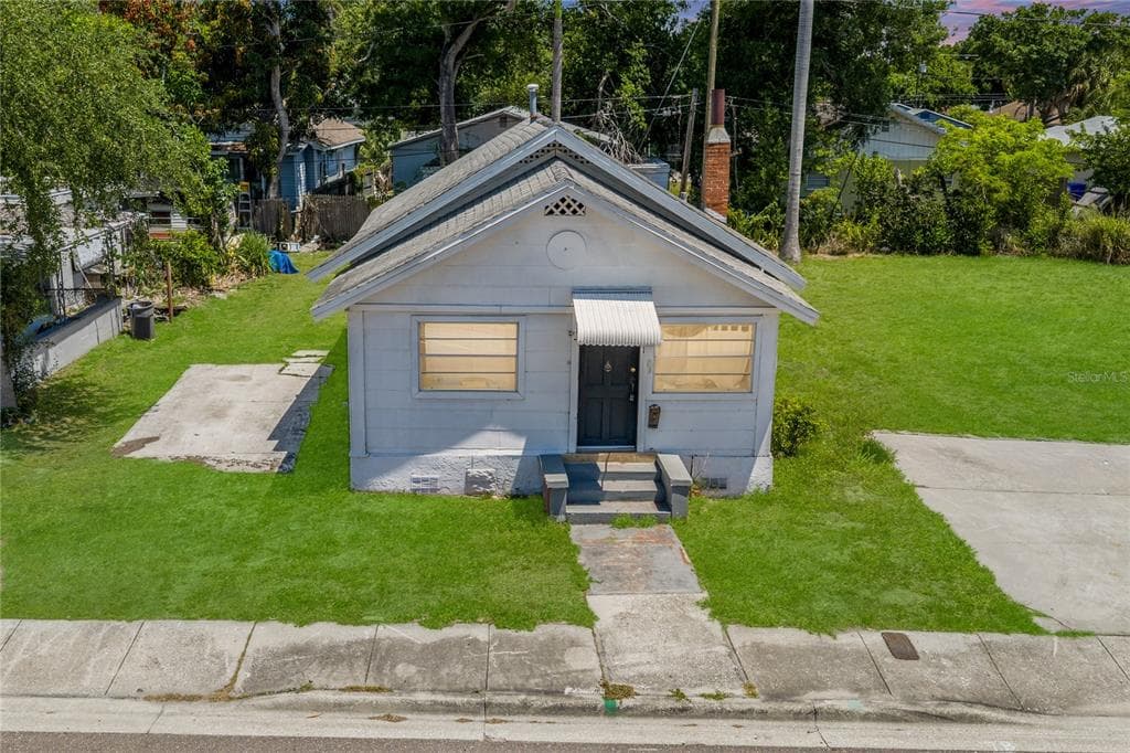 2001 15TH AVENUE S ST PETERSBURG, FL 33712