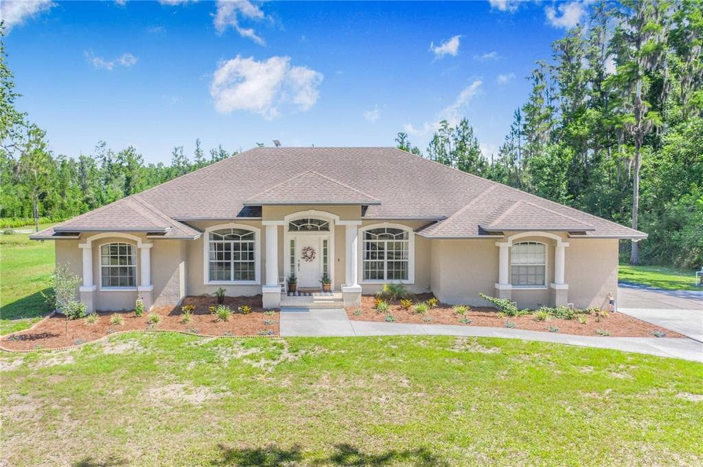 7152 FUSSELL ROAD POLK CITY, FL 33868