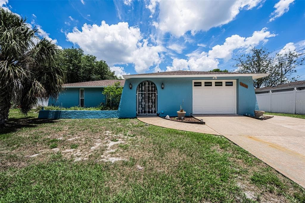 16032 TREE LINE DRIVE HUDSON, FL 34667
