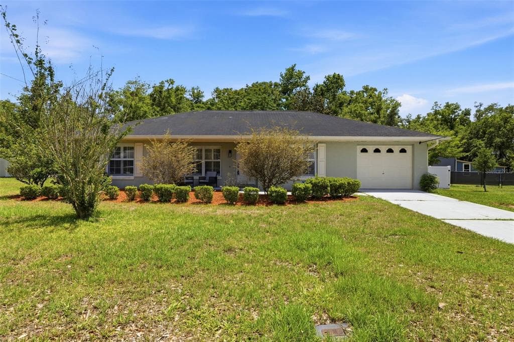 37744 AMELIA AVENUE DADE CITY, FL 33525