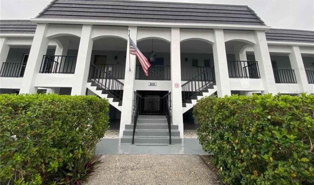 8651 10TH STREET N UNIT 210