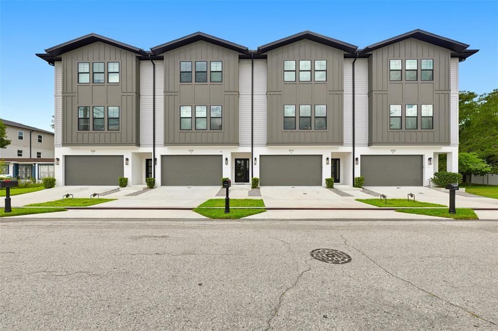 4324 W GRAY STREET UNIT 3