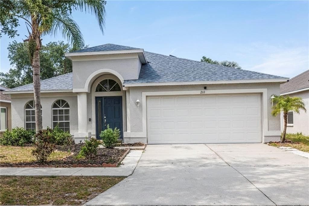 210 SMOKEY HILL AVENUE RUSKIN, FL 33570